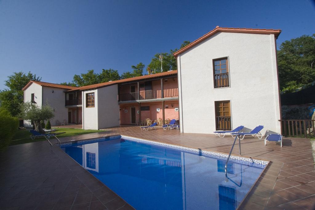 אורנסה Apartamentos Via Nova מראה חיצוני תמונה