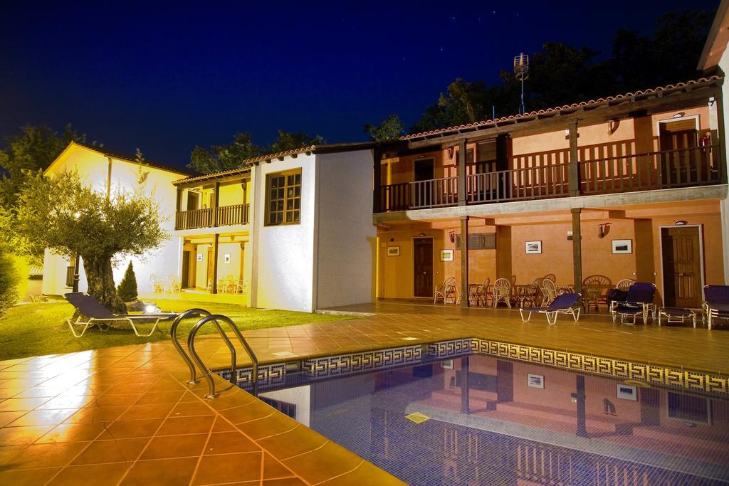 אורנסה Apartamentos Via Nova מראה חיצוני תמונה